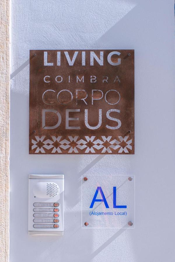 Living Coimbra Corpo De Deus Apartment Exterior foto